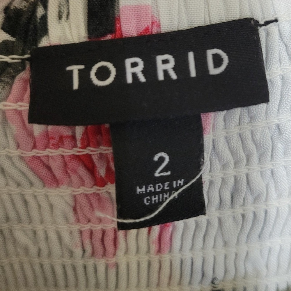 Torrid Floral Lace Trim Tiered Midi Dress White Pink Rayon Smocked Back Size 2 - Picture 5 of 9